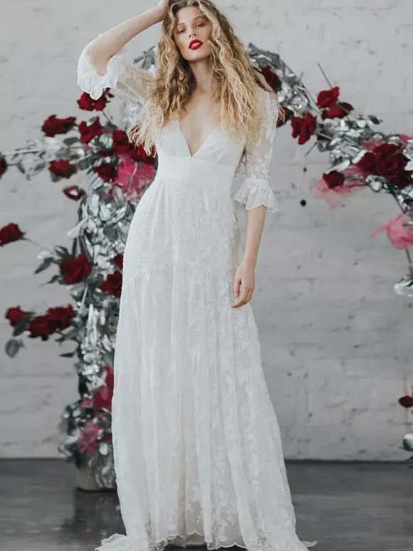 Ivory Boho Wedding Dress Lace A-Line With Train Backless Half Sleeves V-Neck Bridal Dresses Free Customization