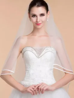 Ivory One-Tier Tulle Wedding Veil