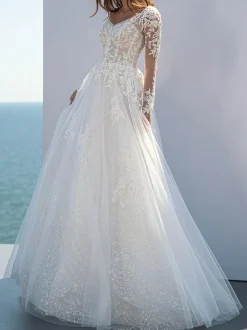 Ivory Simple Wedding Dress With Train V-Neck Long Sleeves Lace A-Line Bridal Dresses Free Customization