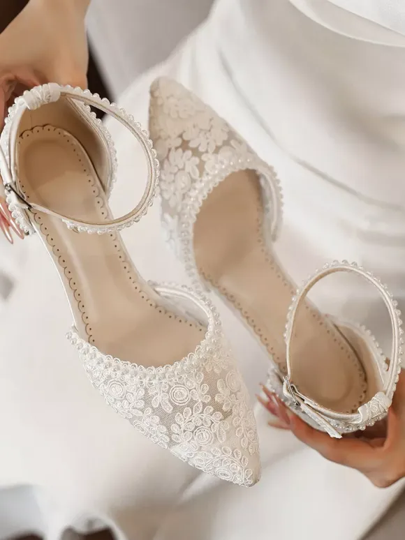 Ivory Wedding Shoes Lace Applique Pointed Toe Chunky Heel Ankle Strap Bridal Shoes