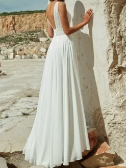 Ivory Boho Wedding Dress Chiffon Split Front A-Line Sweep Backless Sleeveless V-Neck Bridal Dresses