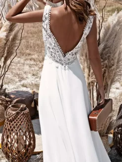 Ivory Boho Wedding Dress Lace A-Line With Train Backless Sleeveless V-Neck Bridal Dresses Free Customization