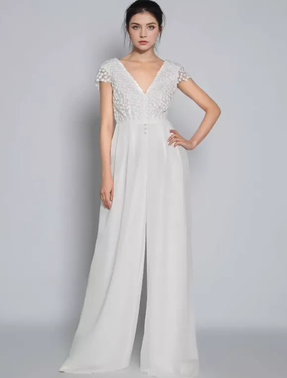 Ivory Bridal Jumpsuit Chiffon Lace Floor-Length A-Line Jewel Neck Short Sleeves Bridal Jumpsuit Free Customization