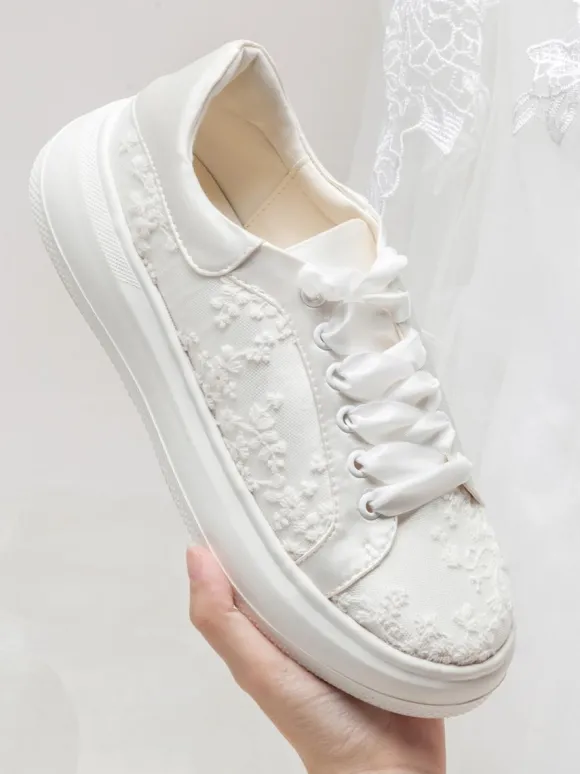 Ivory Flat Bridal Shoes Flower Details Lace Up Flat Wedding Shoes