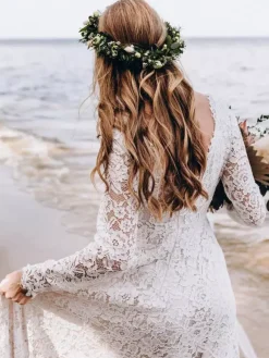 Ivory Lace Wedding Dresses With Train V-Neck Long Sleeves Floor-Length Bridal Gowns Free Customization