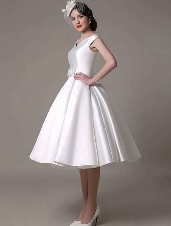 Ivory Short Wedding Dresses 2026 Satin Knee Length Bow Sash Retro Bridal Dress Free Customization