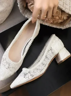 Lace Bridal Shoes Pointed Toe Chunky Heel Wedding Shoes