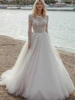 Lace Wedding Dress Court Train A-Line Long Sleeves Tulle Jewel Neck Bridal Gowns