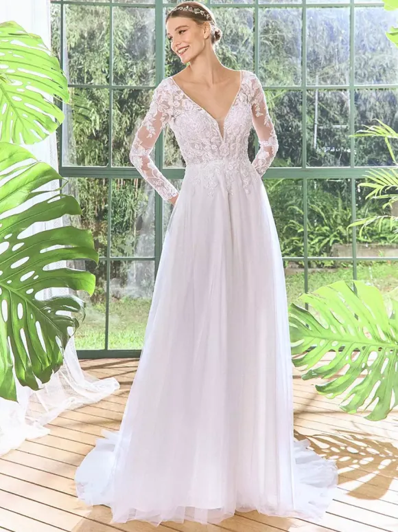 Lace Wedding Dress V-Neck Long Sleeves With Train Lace Bridal Gowns