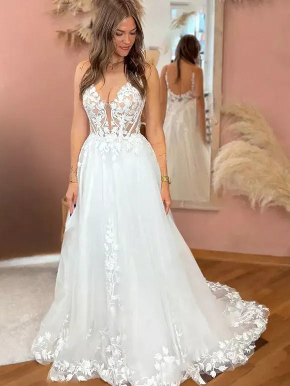 Lace Wedding Dress With Train A-Line Sleeveless Tulle V-Neck Bridal Gowns