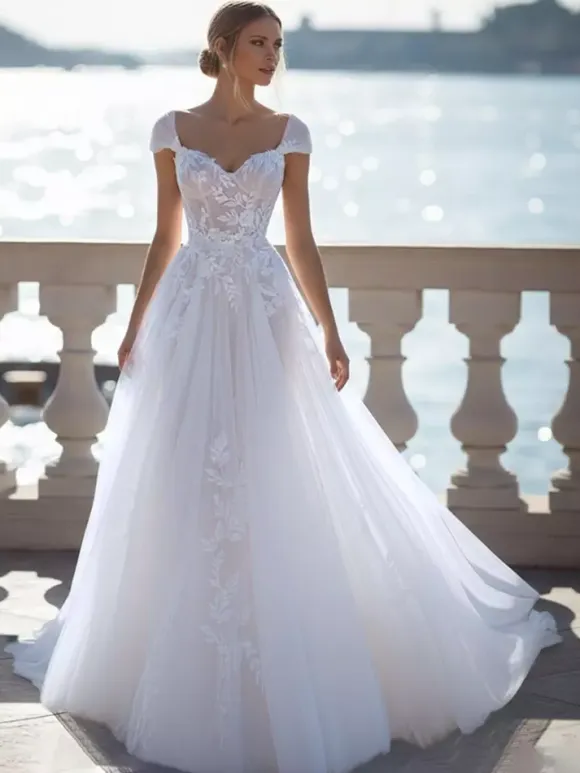 Lace Wedding Dress With Train A-Line Short Sleeves Lace Sweetheart Neck Bridal Gowns