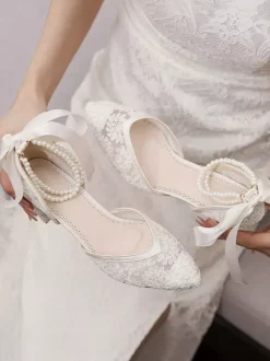 Lace Wedding Shoes Pointed Toe Pearls Chunky Heel Ankle Strap Bridal Shoes