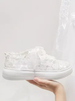 Lace Wedding Shoes Round Toe Lace Up Skate Bridal Shoes