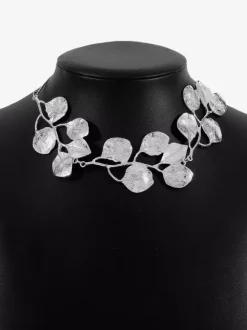 Leaf Shaped Necklace For Women 2026