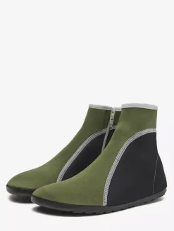 Lightweight Zip-up Beach Socks 2026