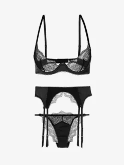 Lingerie Two-Tone Chic Burgundy Bra Panty Garter Sets