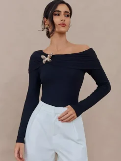 Long Sleeves Tees Black Pleated Off-The-Shoulder T Shirt For Women