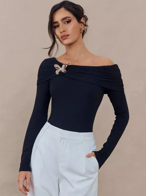 Long Sleeves Tees Black Pleated Off-The-Shoulder T Shirt For Women