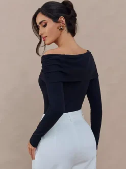 Long Sleeves Tees Black Pleated Off-The-Shoulder T Shirt For Women