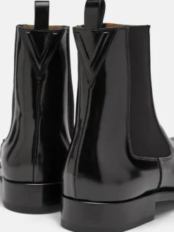 Mans Chelsea Boots Black Cowhide Round Toe Slip On Short boots