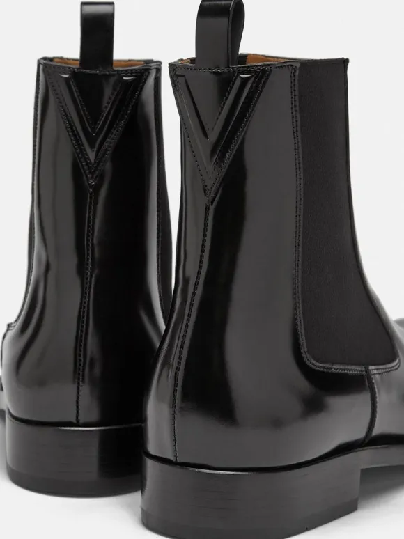 Mans Chelsea Boots Black Cowhide Round Toe Slip On Short boots