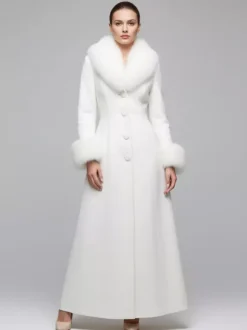 Maxi White Woolen Coat with Faux Fur Collar And Cuffs For Women 2026