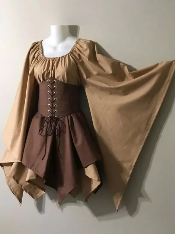 Medieval Vintage Dress Brown Layered Long SleevesHalter Swing Dress Prom Dress