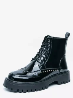 Mens Boots Rivet Wingtip Round Toe Ankle Boots With Anti-Slip Platform Sole