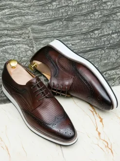 Men's Brogue Shoes Round Toe Genuine Leather Round Toe Lace Up Wingtip Shoes