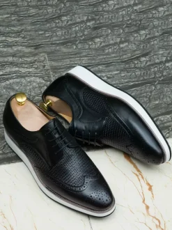 Men's Brogue Shoes Round Toe Genuine Leather Round Toe Lace Up Wingtip Shoes