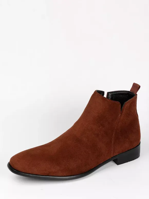Men's Chelsea Boots Round Toe Slip On Flat Ankle Boots
