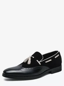 Men's Dress Shoes Round Toe Slip On Shoes With Tassels