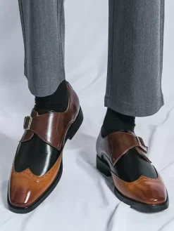 Men's Monk Shoes Round Toe Buckle Detail Dress Shoes