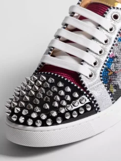 Men's Skate Sneakers Round Toe Studed Printed Lace Up Casual Shoes