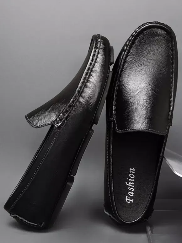 Mens Slip-on Loafers Spike Faux Leather Deck Shoes Lightweight Slip Resistant Flexible Penny Shoes