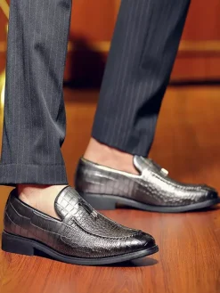 Men's Dress Shoes Round Toe Snake Pattern Slip On Shoes