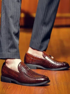 Men's Dress Shoes Round Toe Snake Pattern Slip On Shoes