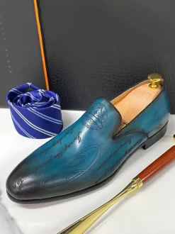 Mens Slip On Loafer Cowhide Loafer Letters Printed penny Shoes Suitable for Wedding or Prom
