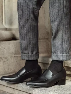Men's Slip On Loafer Modern Pointed Toe Cowhide Dress Shoes
