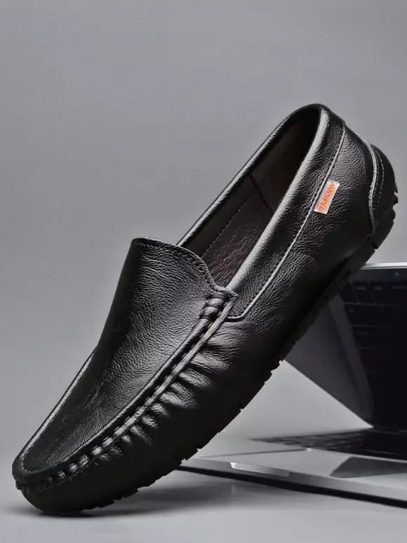 Mens Slip On Loafer Round Toe Faux Leather Deck Shoes Lightweight Slip Resistant Flexible Flats Shoes
