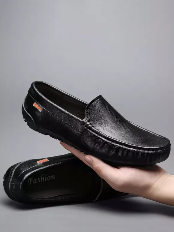 Mens Slip On Loafer Round Toe Faux Leather Deck Shoes Lightweight Slip Resistant Flexible Flats Shoes