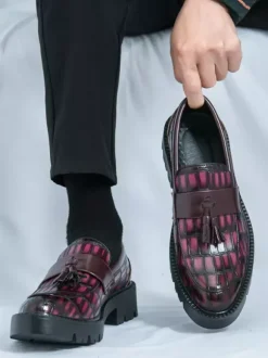 Men's Slip On Loafers Round Toe Stone Pattern Slip On Shoes With Tassels