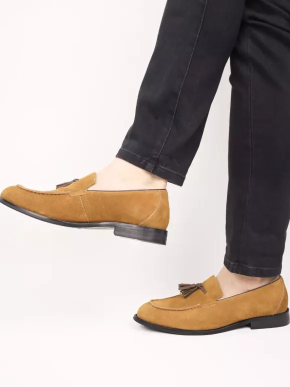 Men's Slip On Loafers Suede Round Toe Flat Casual Shoes