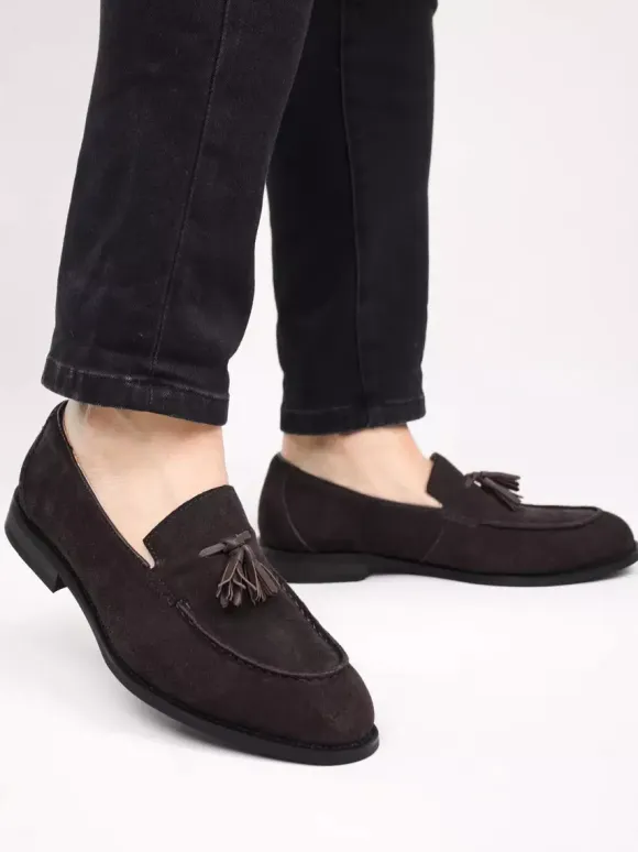 Men's Slip On Loafers Suede Round Toe Flat Casual Shoes
