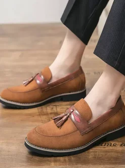 Men Tassel Loafer Shoes Slip On Pom Poms Round Toe Brown Loafers