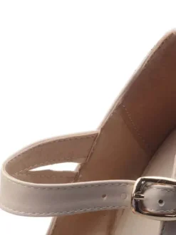 Mid-Low Heels For Woman Classic Round Toe Puppy Heel Strap Adjustable Glamorous Buckle White Pumps & Heels Vintage Shoes