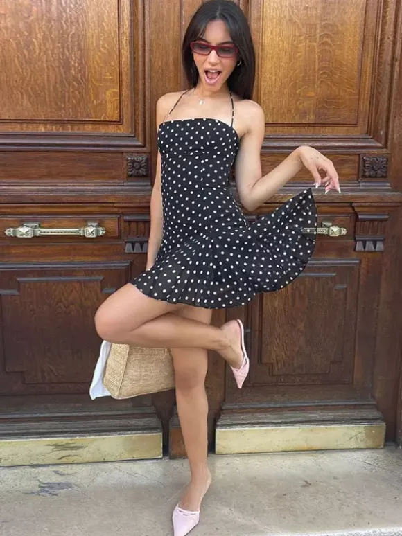 Mini Dresses For Woman Sleeveless Halter High Rise Waist Chic Black Backless Dress