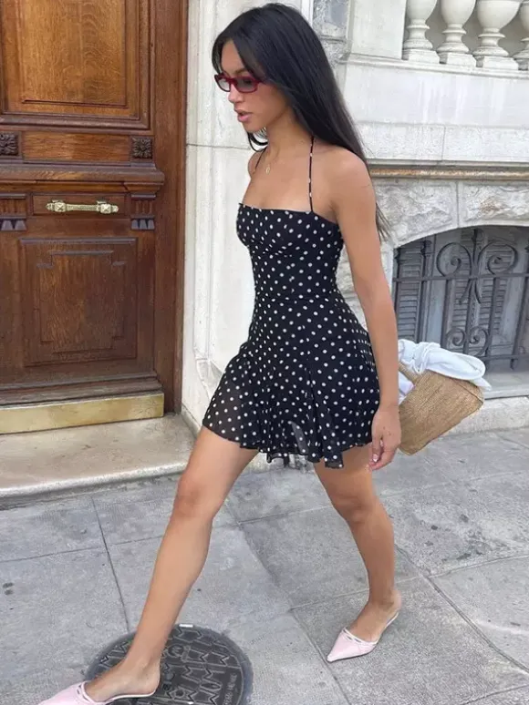 Mini Dresses For Woman Sleeveless Halter High Rise Waist Chic Black Backless Dress