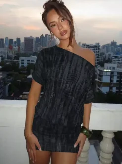 Night Out Dresses Blue Polyester Short Sleeves Backless Summer Dress