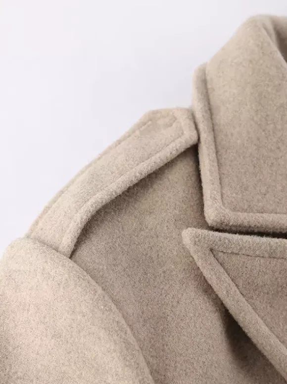 Oatmeal Wide Lapel Women's Short Blazer - Padded Shoulder Boxy Fit Jacket - Chic Spring Street Outfits 2026